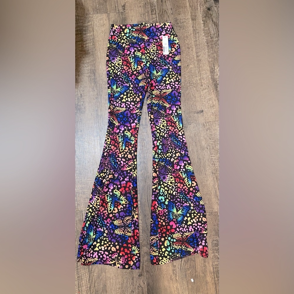 Ladies Small No Boundaries Rainbow Butterfly Bell-Bottom Leggings NWT